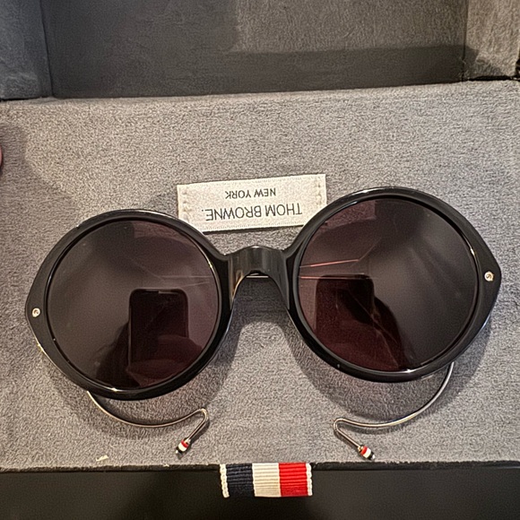 Thom Brown Glasses - Picture 7 of 10